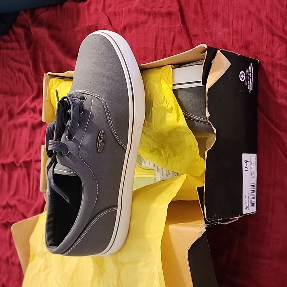 Men's Lugz size 11
